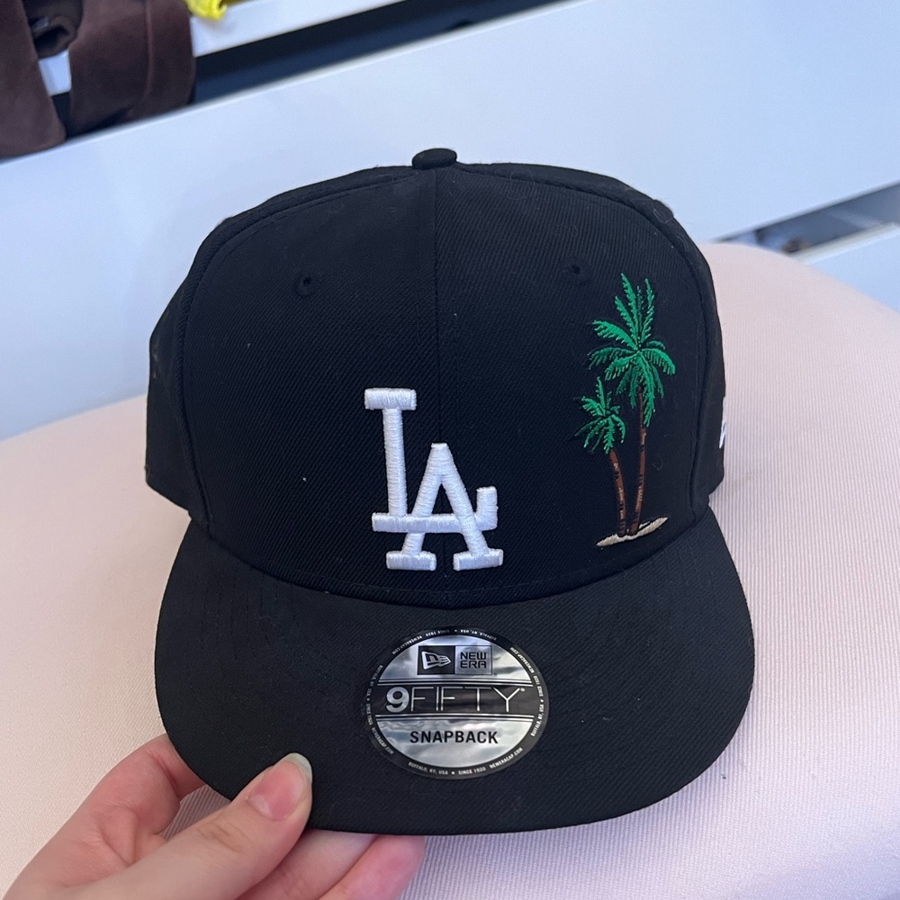 LA SnapBack hat